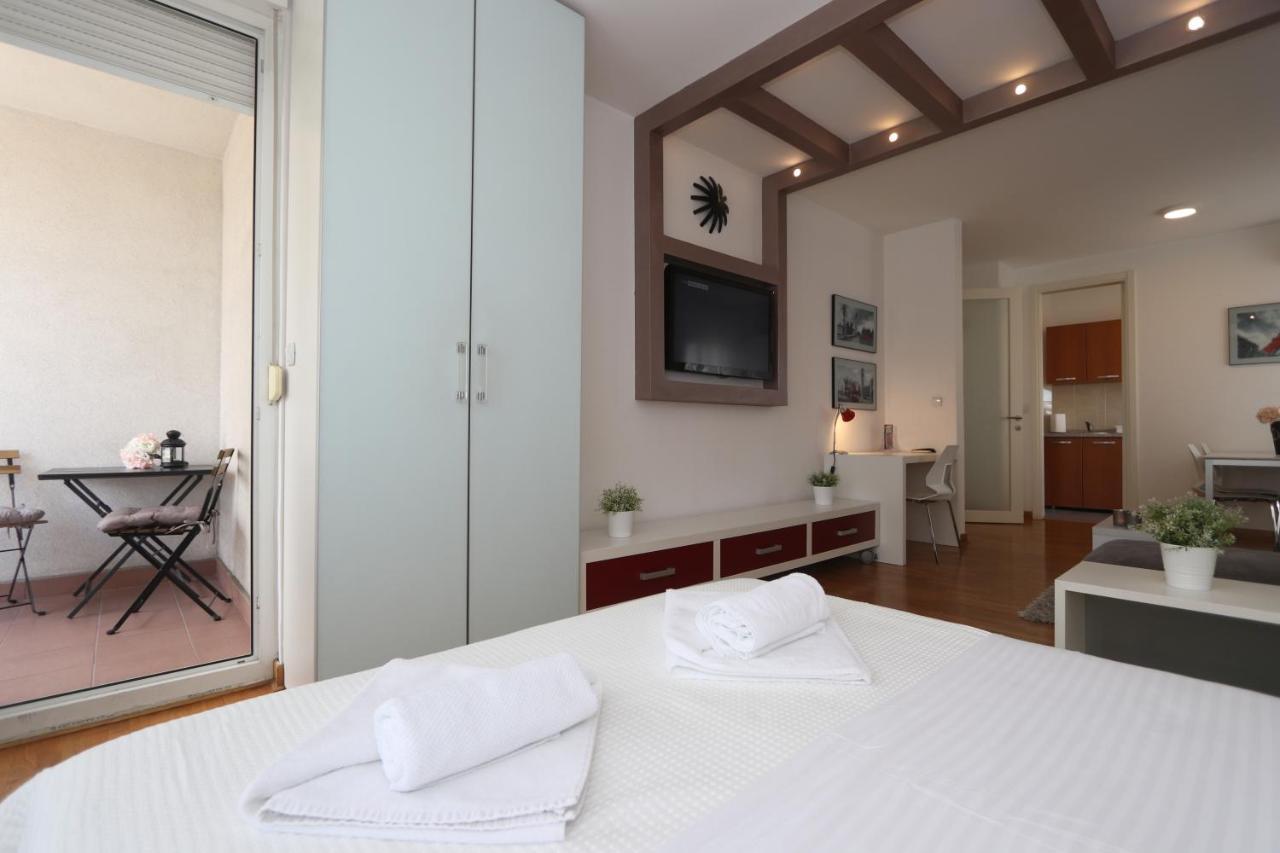 New Belgrade Apartment Belville, Parking 5 Evra Dan エクステリア 写真