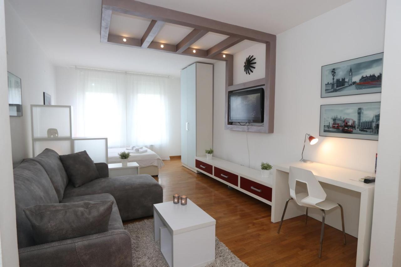 New Belgrade Apartment Belville, Parking 5 Evra Dan エクステリア 写真
